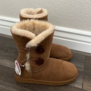 🌟HP🌟New with tags leather scotch guard boots